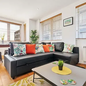 seaview-heights-two-bedroom-two-bathroom-loft-style.brighton-hotels-england.com/